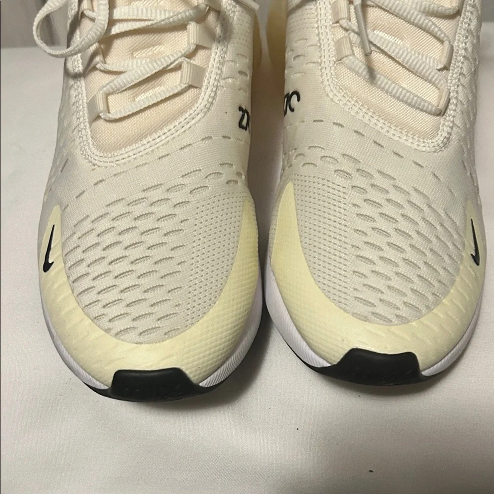 Nike Air 27C White Sneaker. Size 10. Excellent preowned condition.